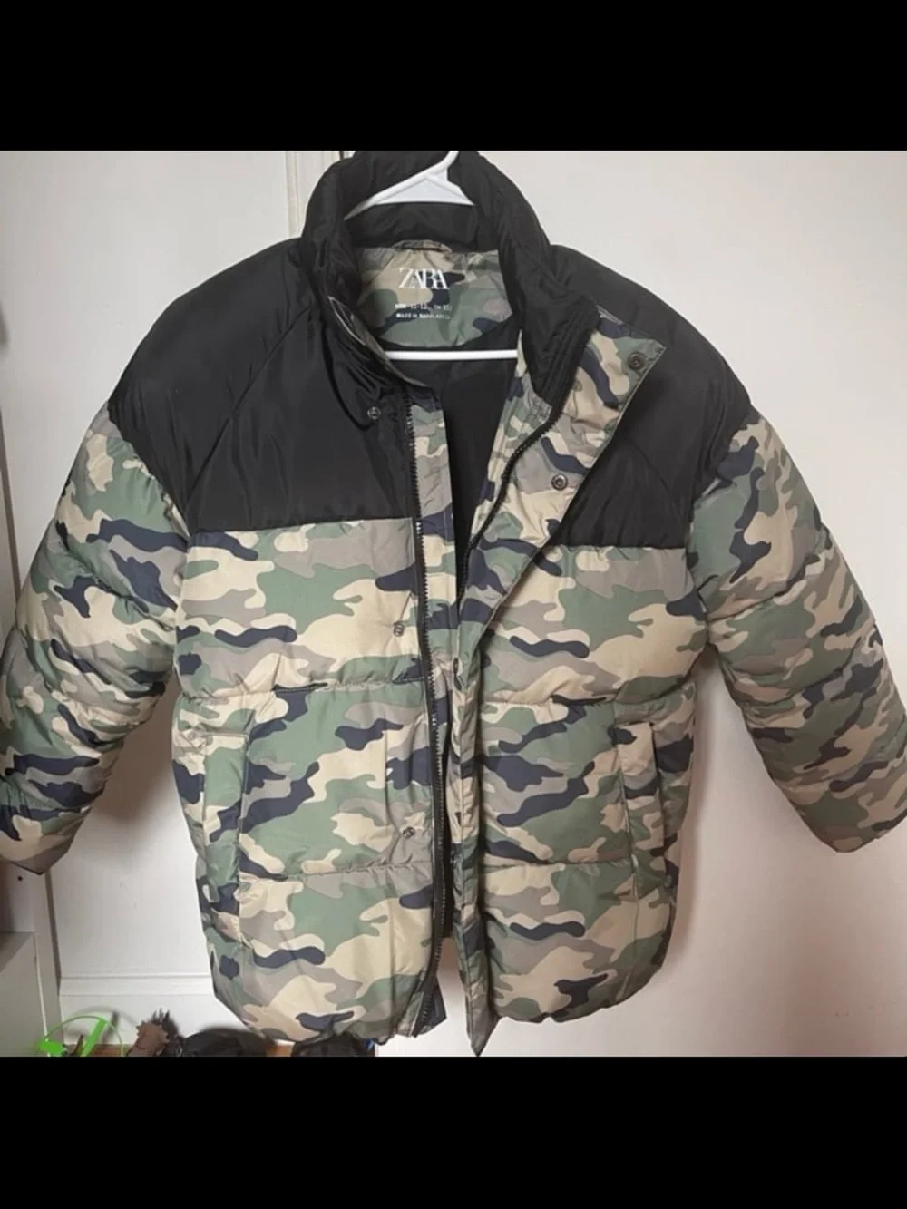 Zara Camo Puffer Jacket with Black Shoulder Yoke